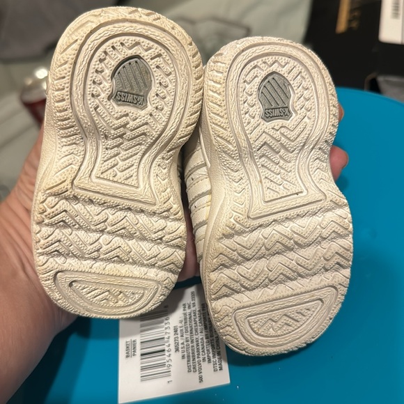 Baby K-Swiss sneakers tiny .. 2 US , 17 Eur , 1.5 UK great condition - Picture 3 of 15